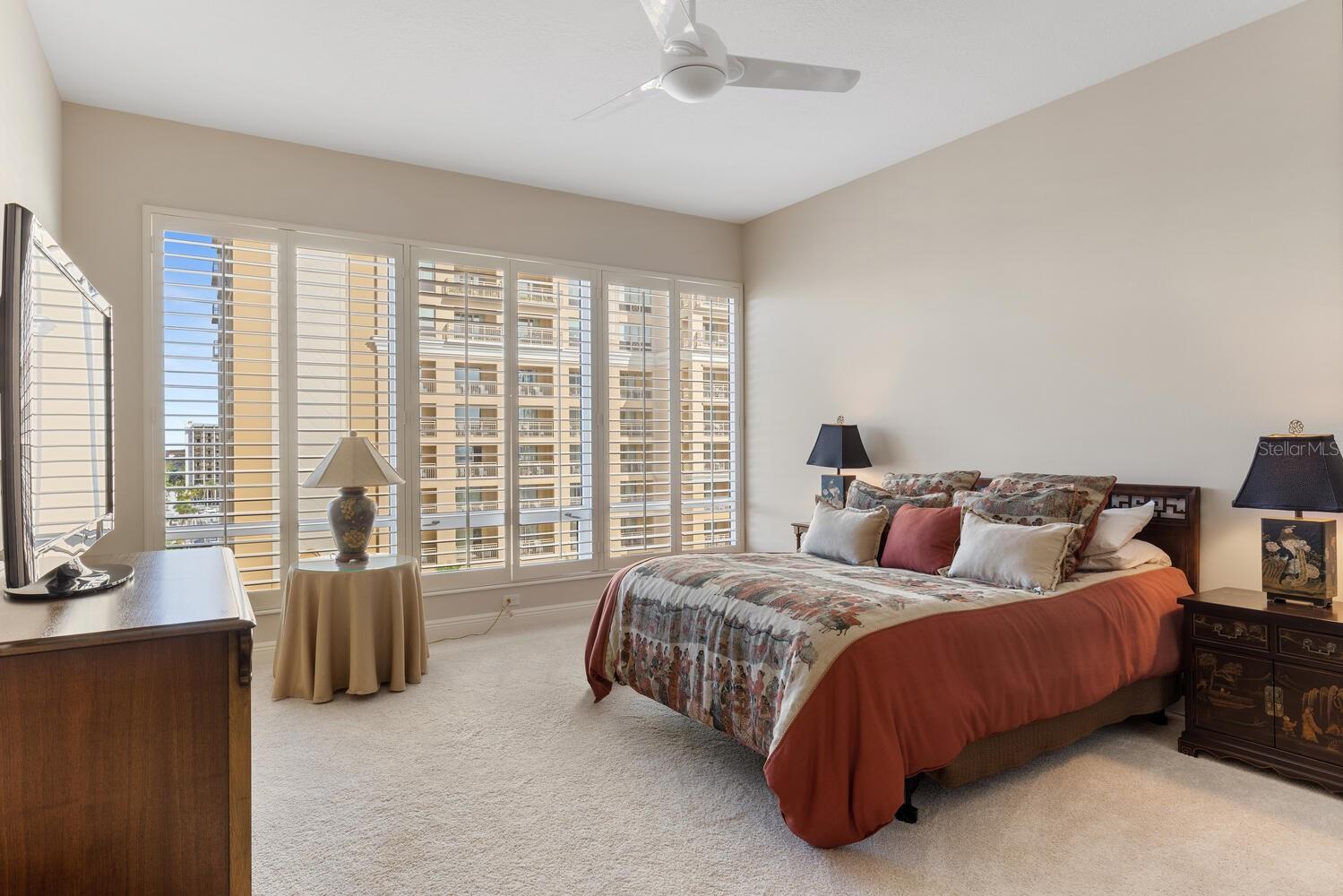 THE TOWER RESIDENCES - Residential