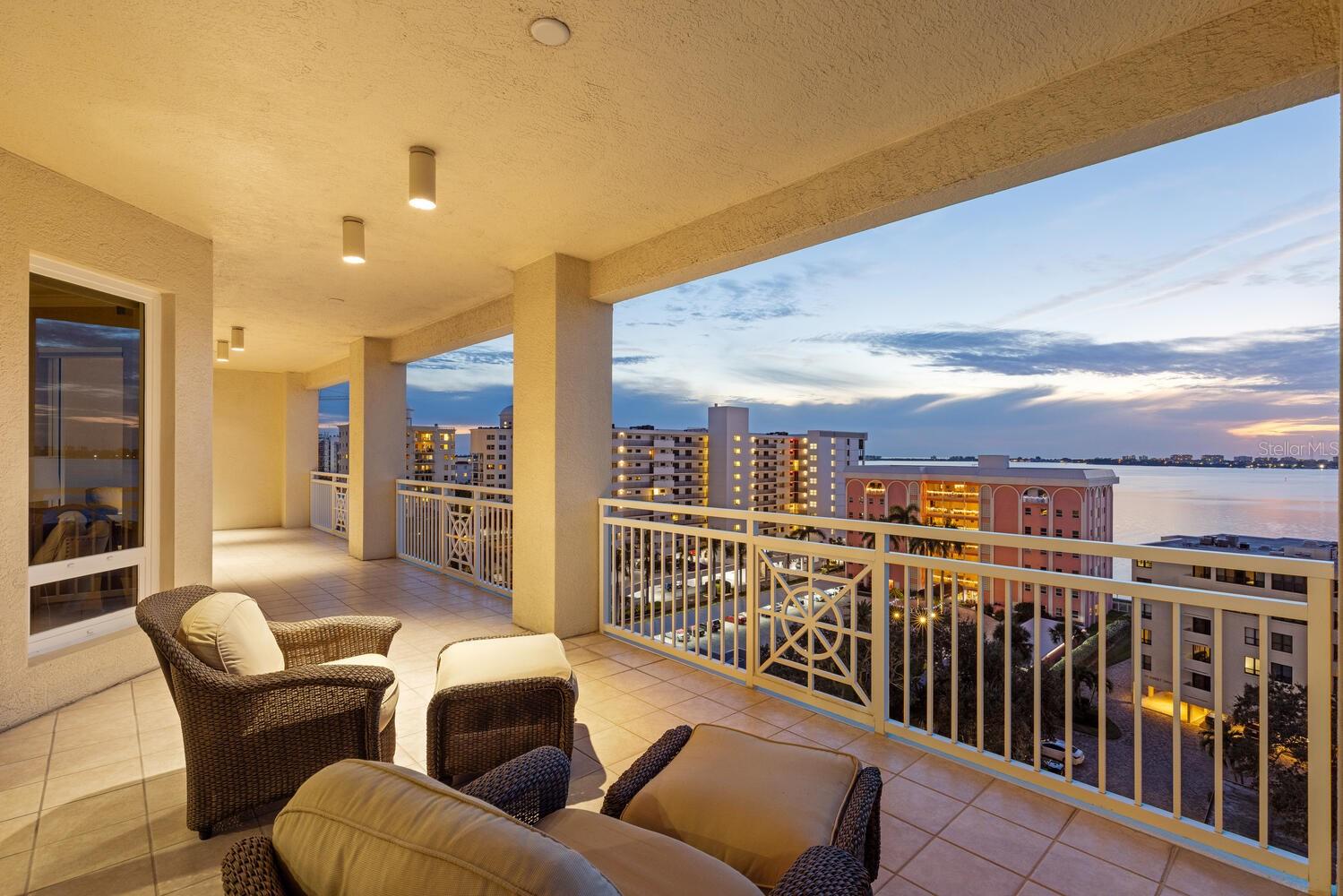 THE TOWER RESIDENCES - Residential