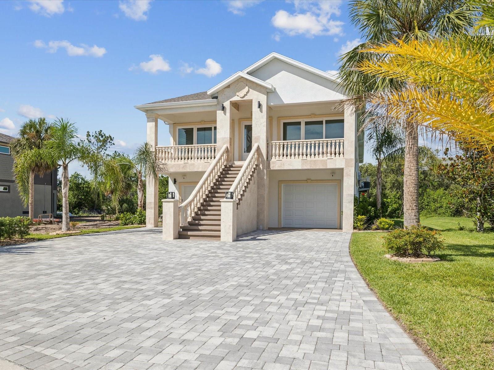 5621 EGRETS PLACE