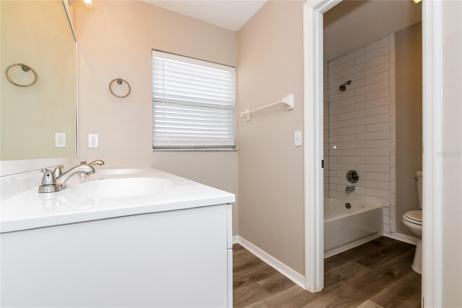 LAKE CRESCENT PINES SUB - Residential Lease