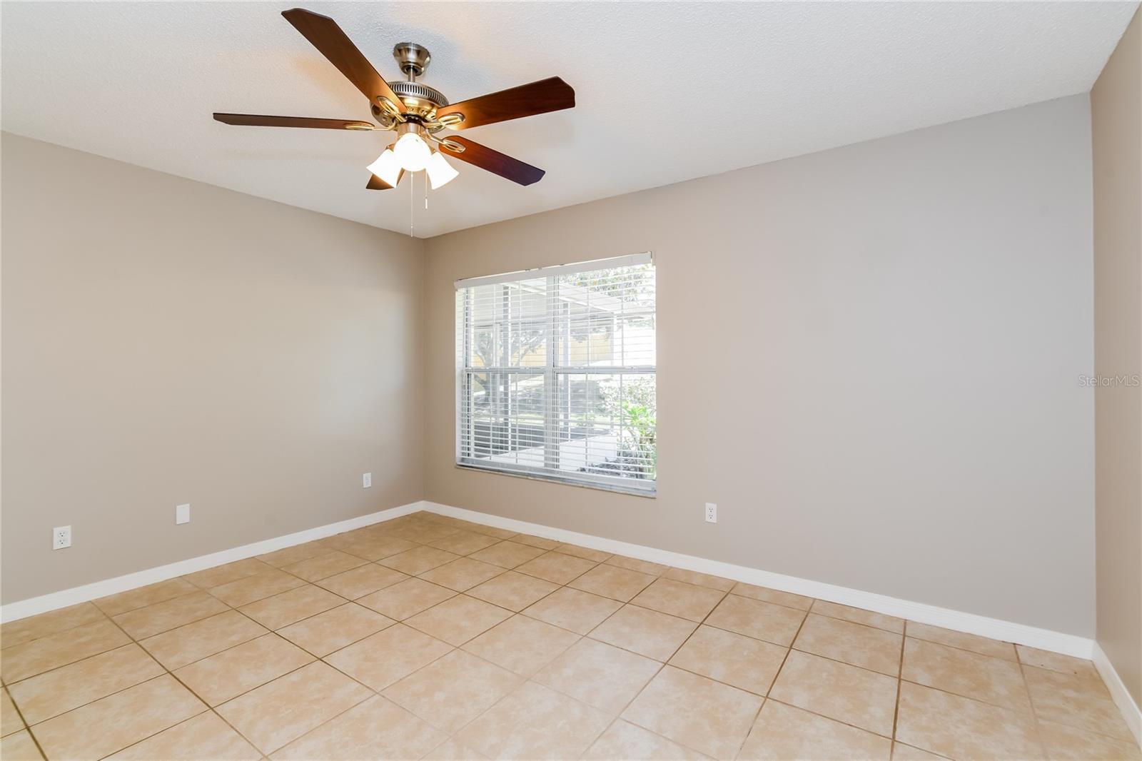 LAKE CRESCENT PINES SUB - Residential Lease