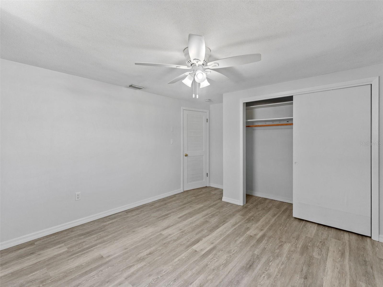 CREST RIDGE GARDENS - Residential Lease