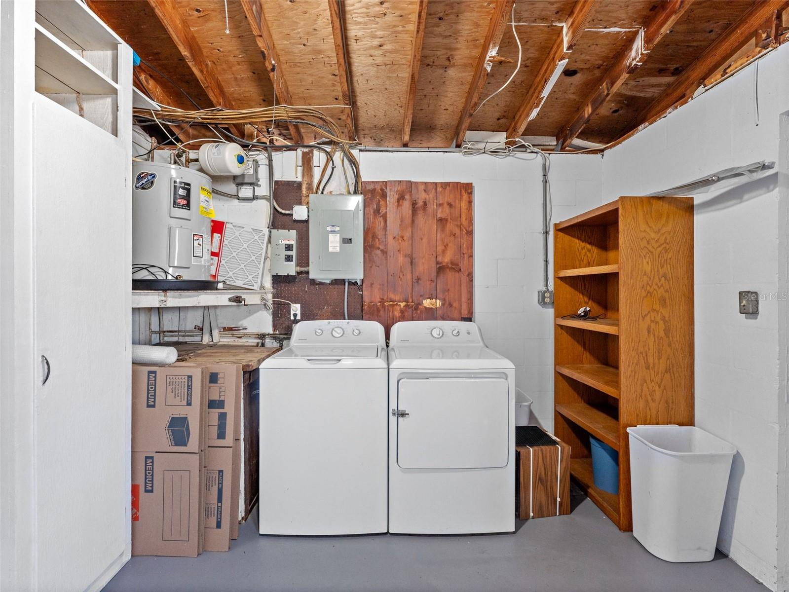 CREST RIDGE GARDENS - Residential Lease