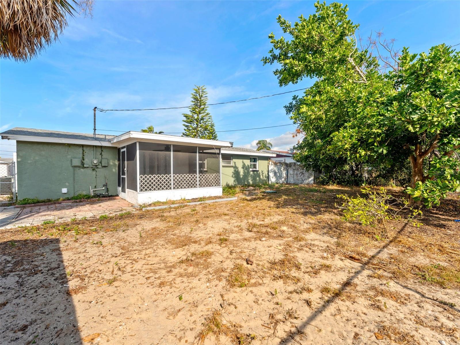 CREST RIDGE GARDENS - Residential Lease