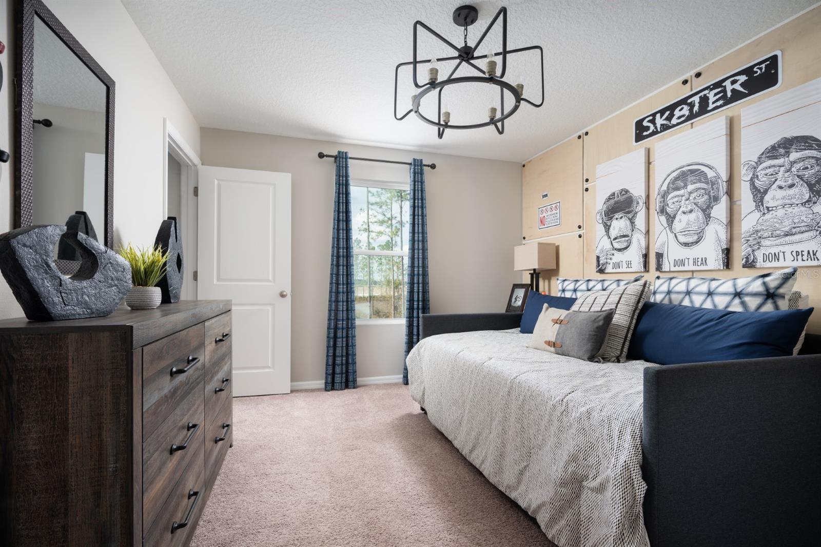 PASADENA RIDGE - Residential