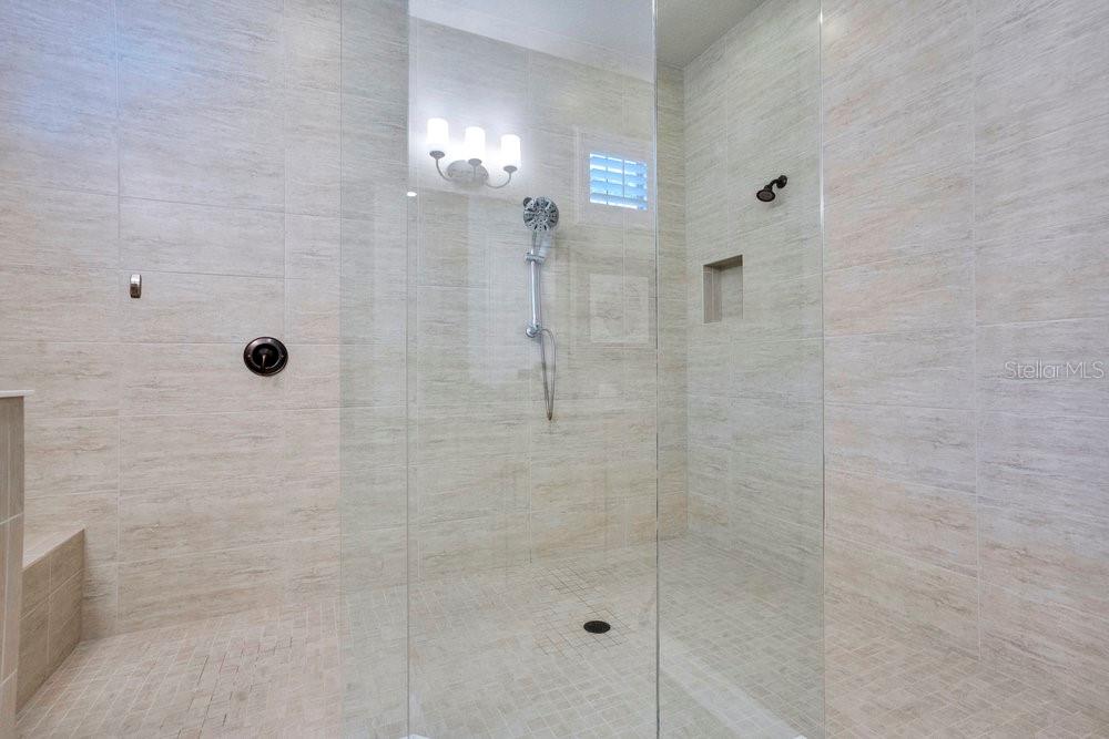 DELLAGIO - Residential