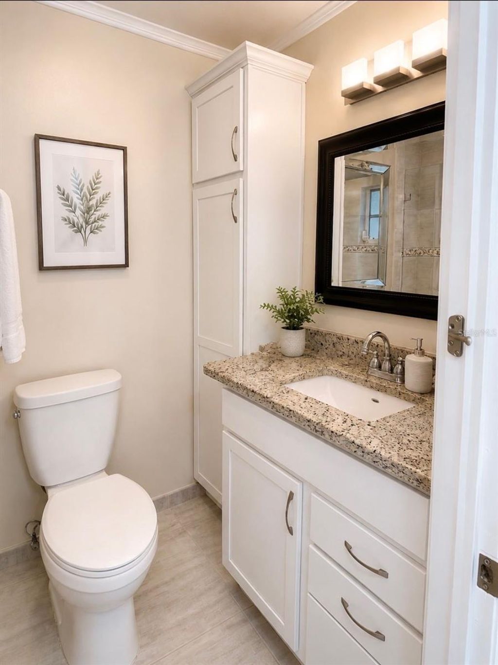 Photo of 925 Pebble Creek Circle, Orlando, FL 32824 (MLS # O6411428)