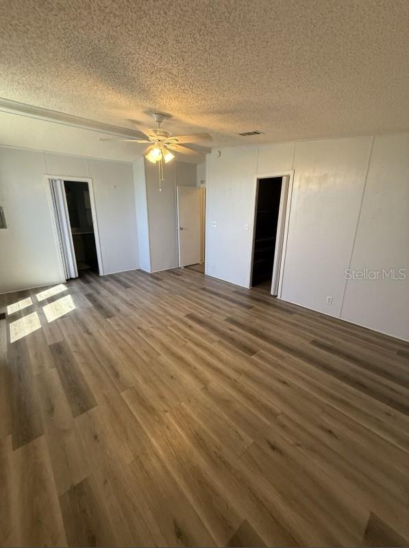 FOXWOOD LAKE ESTATES - Residential Lease