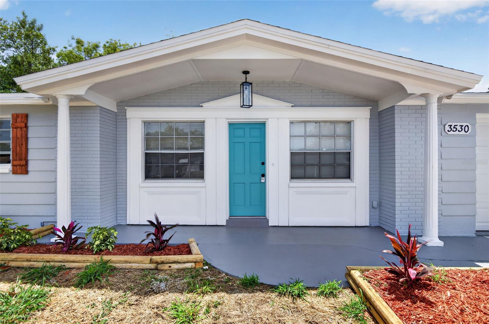 BEACON SQUARE - Residential