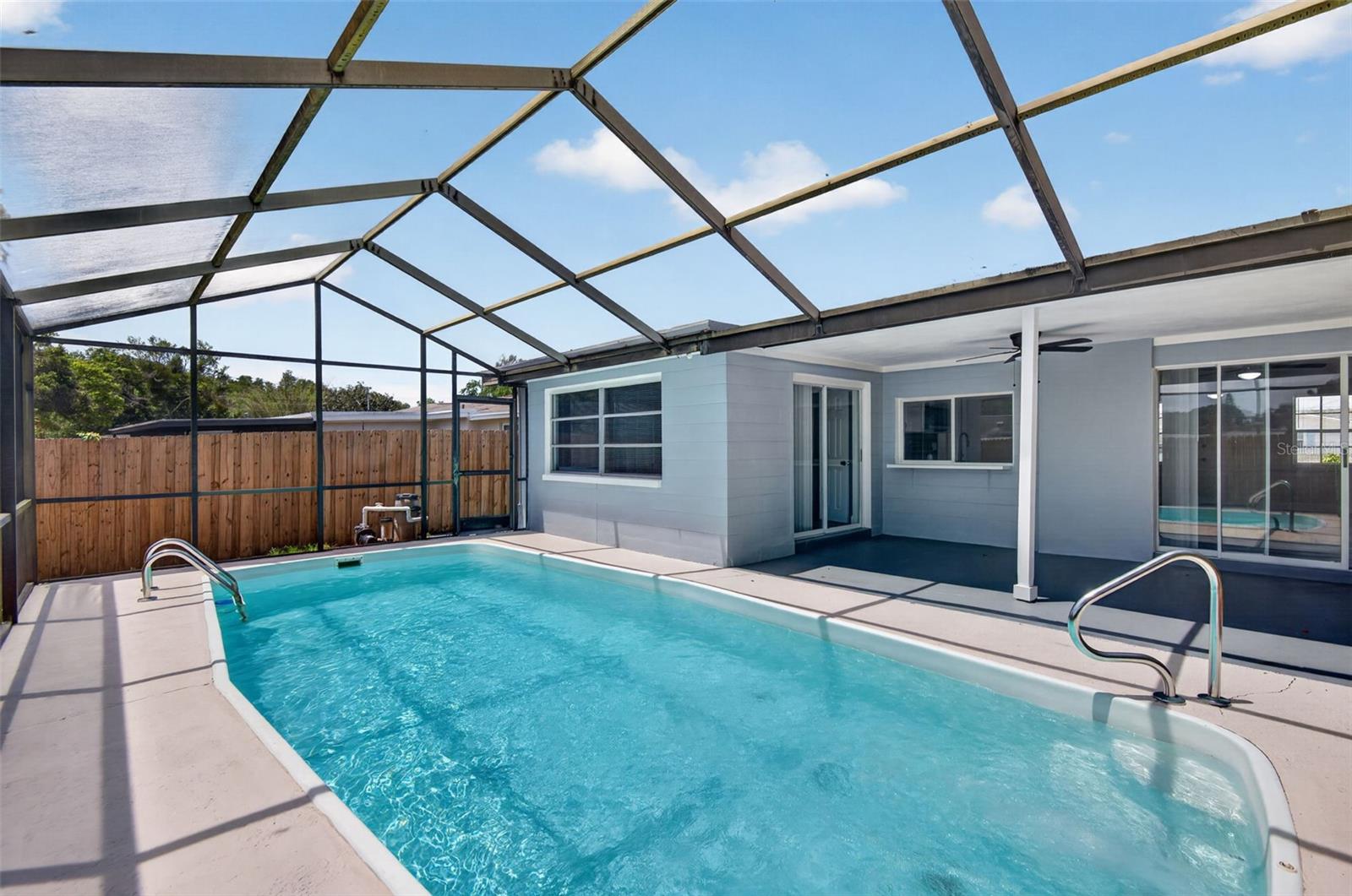 BEACON SQUARE - Residential
