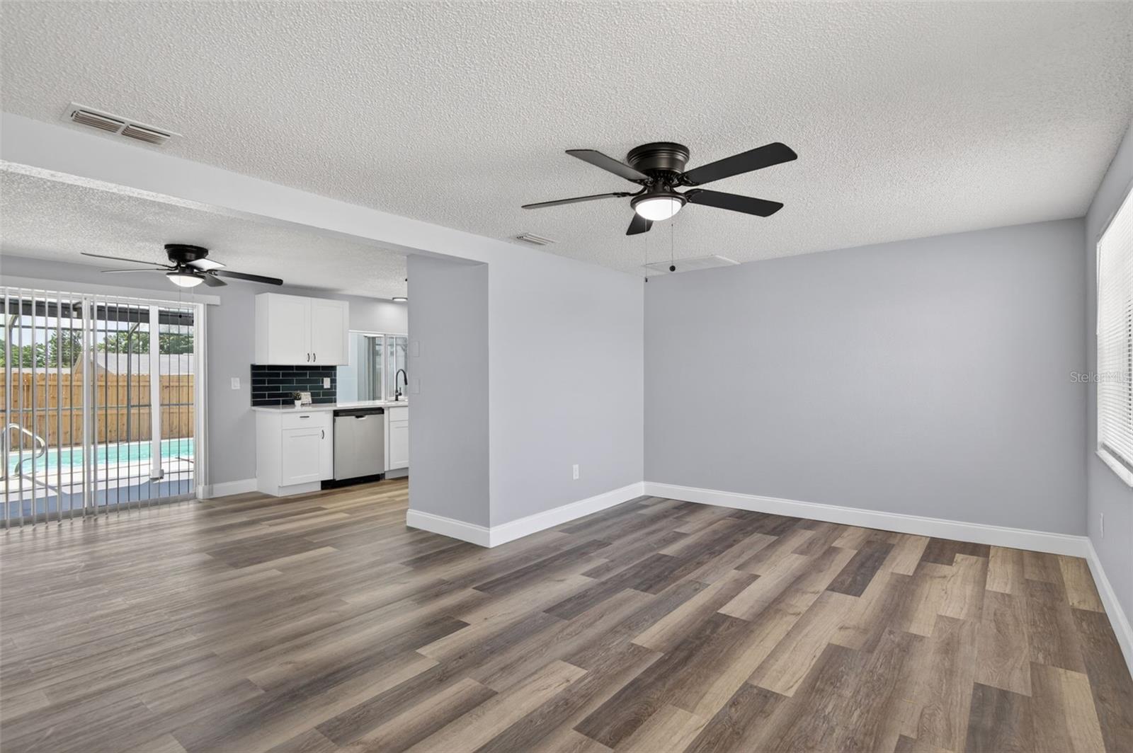 BEACON SQUARE - Residential