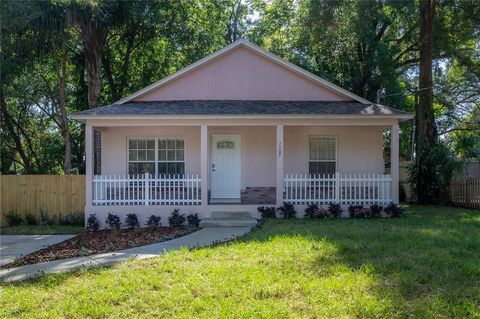A home in TAMPA