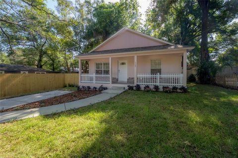 A home in TAMPA