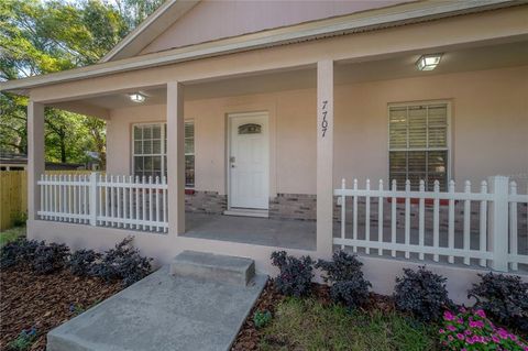A home in TAMPA