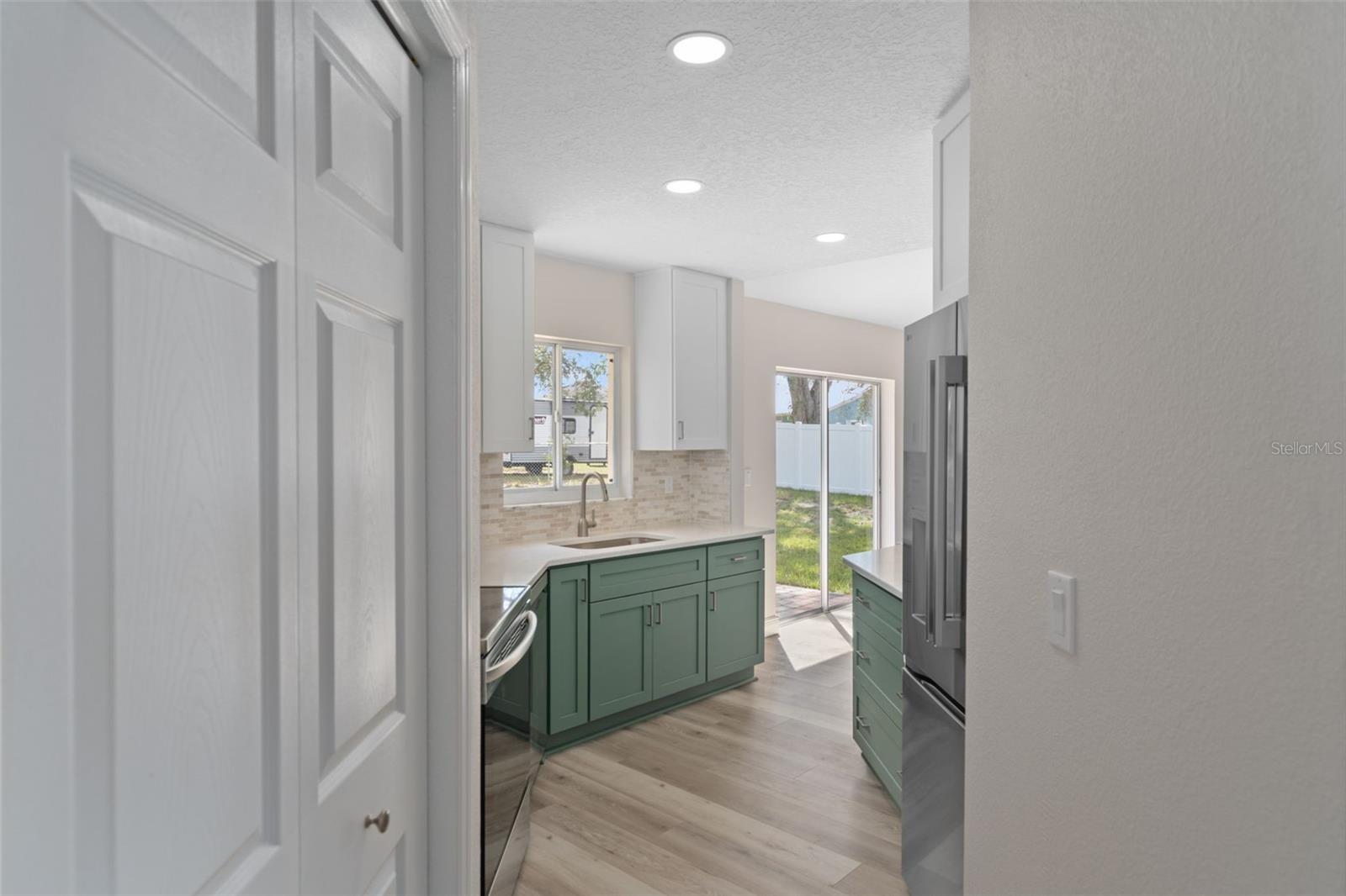 SPRING HILL - Residential