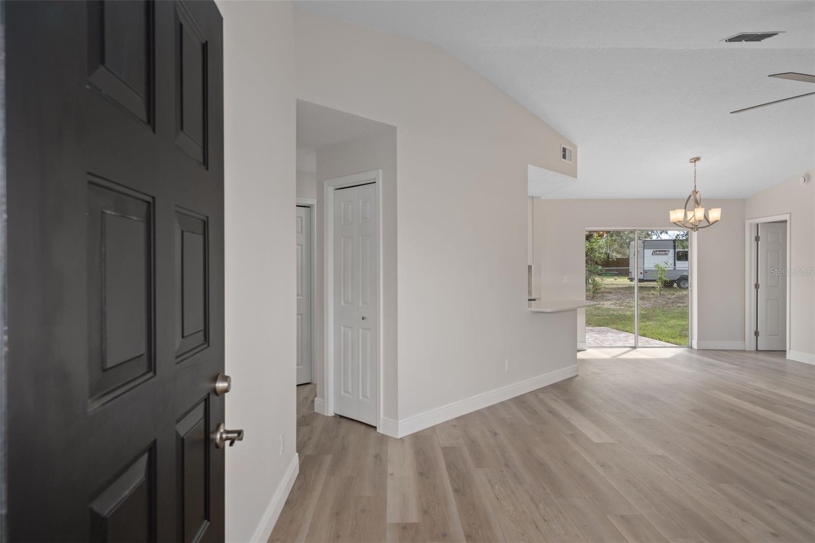 SPRING HILL - Residential