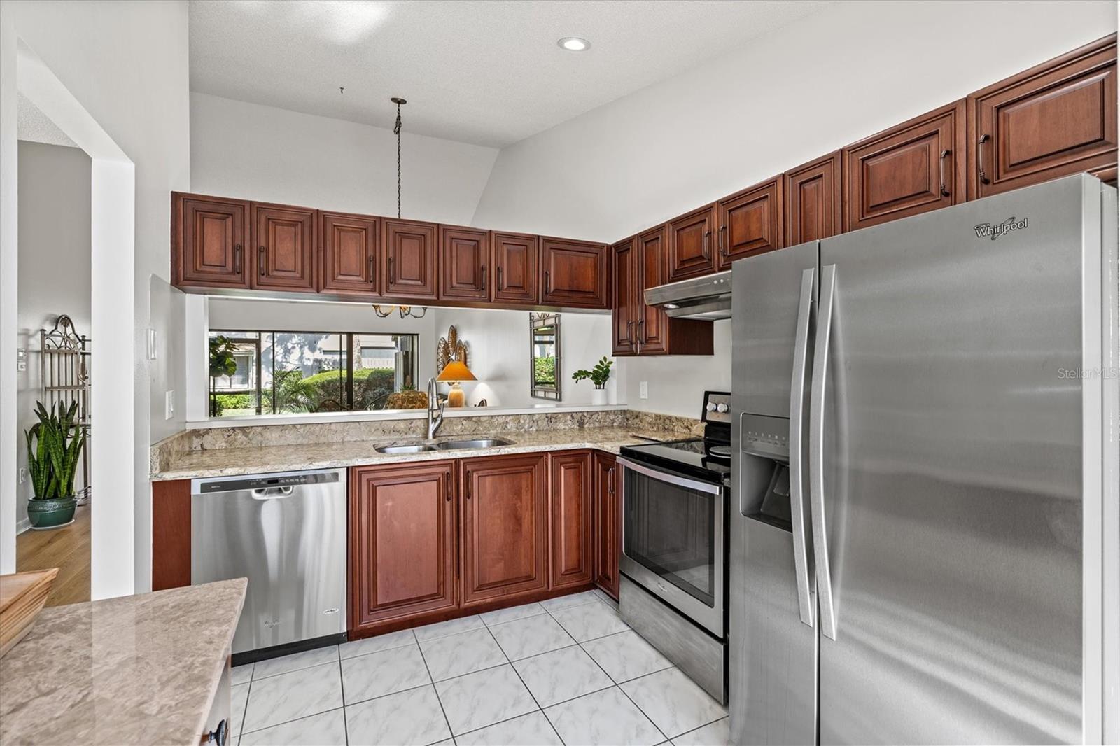 SOMERSET - Residential