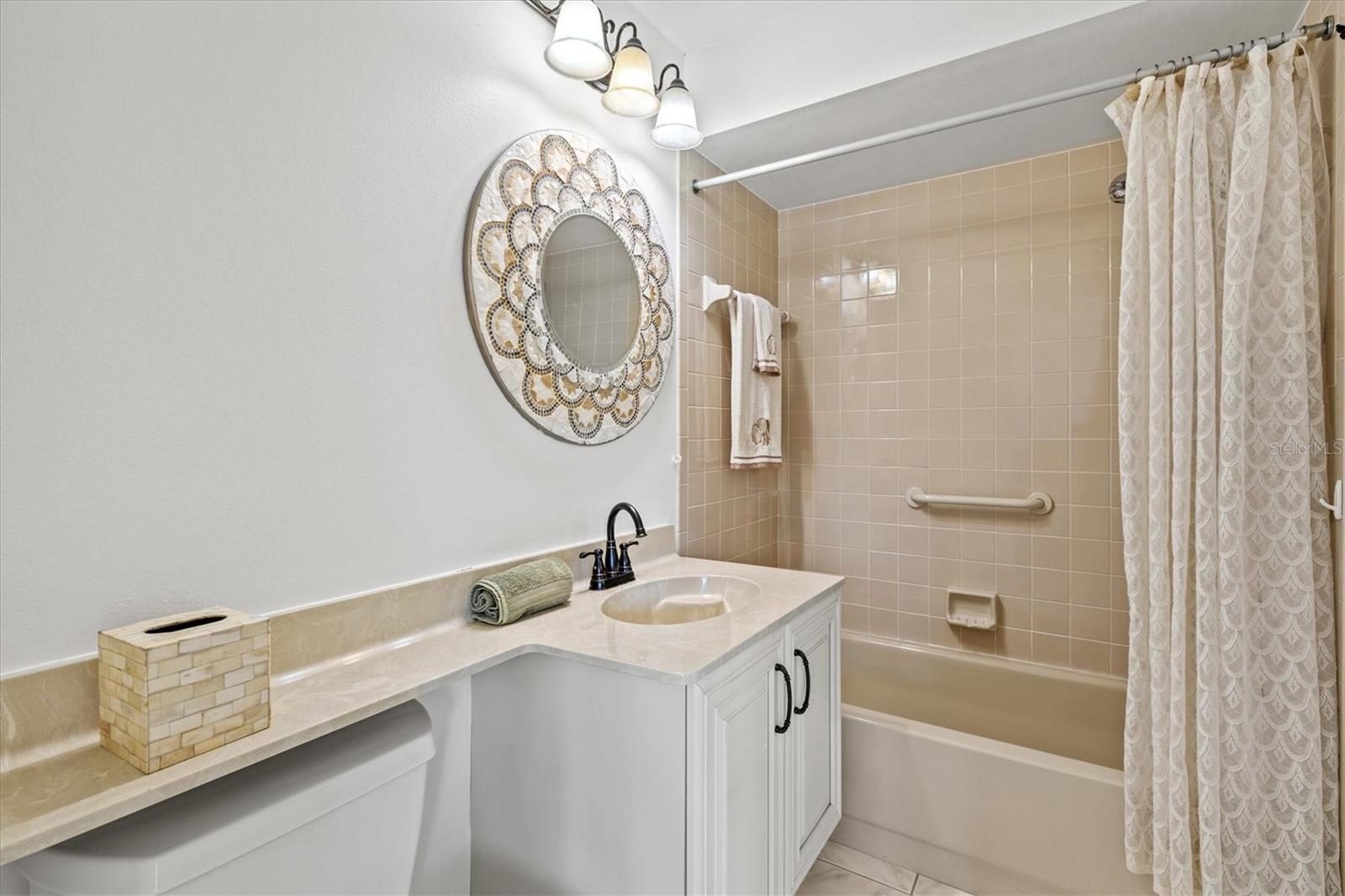 SOMERSET - Residential