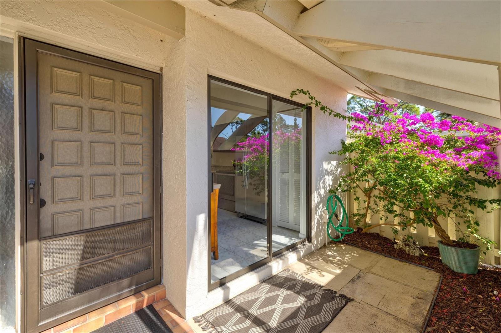 SOMERSET - Residential