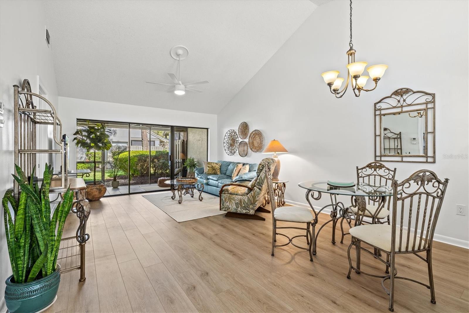 SOMERSET - Residential