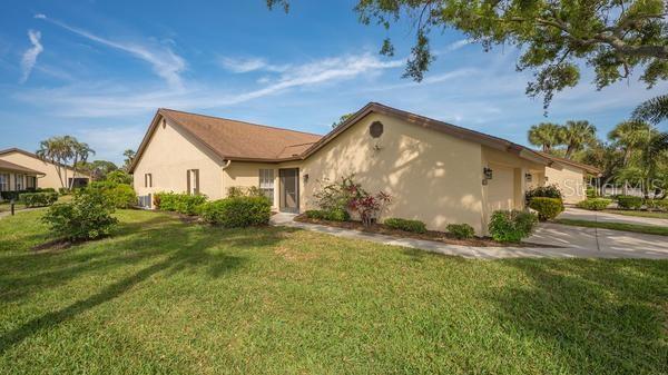 WOODLAKE VILLAS AT PALM-AIRE II&IV - Residential Lease