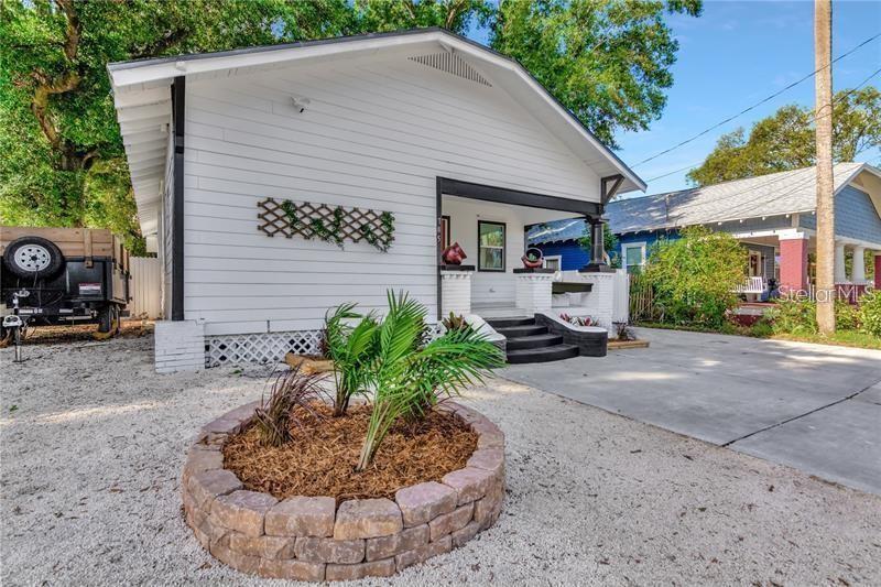 705 E PLYMOUTH STREET