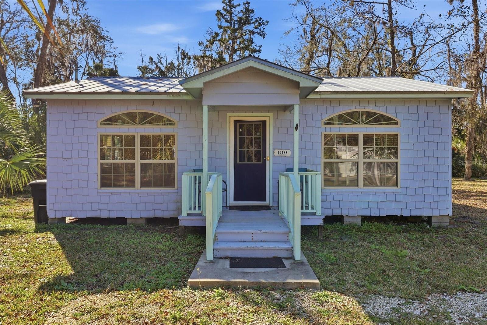 BLUE SPGS PARK HADLEYS HIDEAWAY HOMOSASSA - Residential