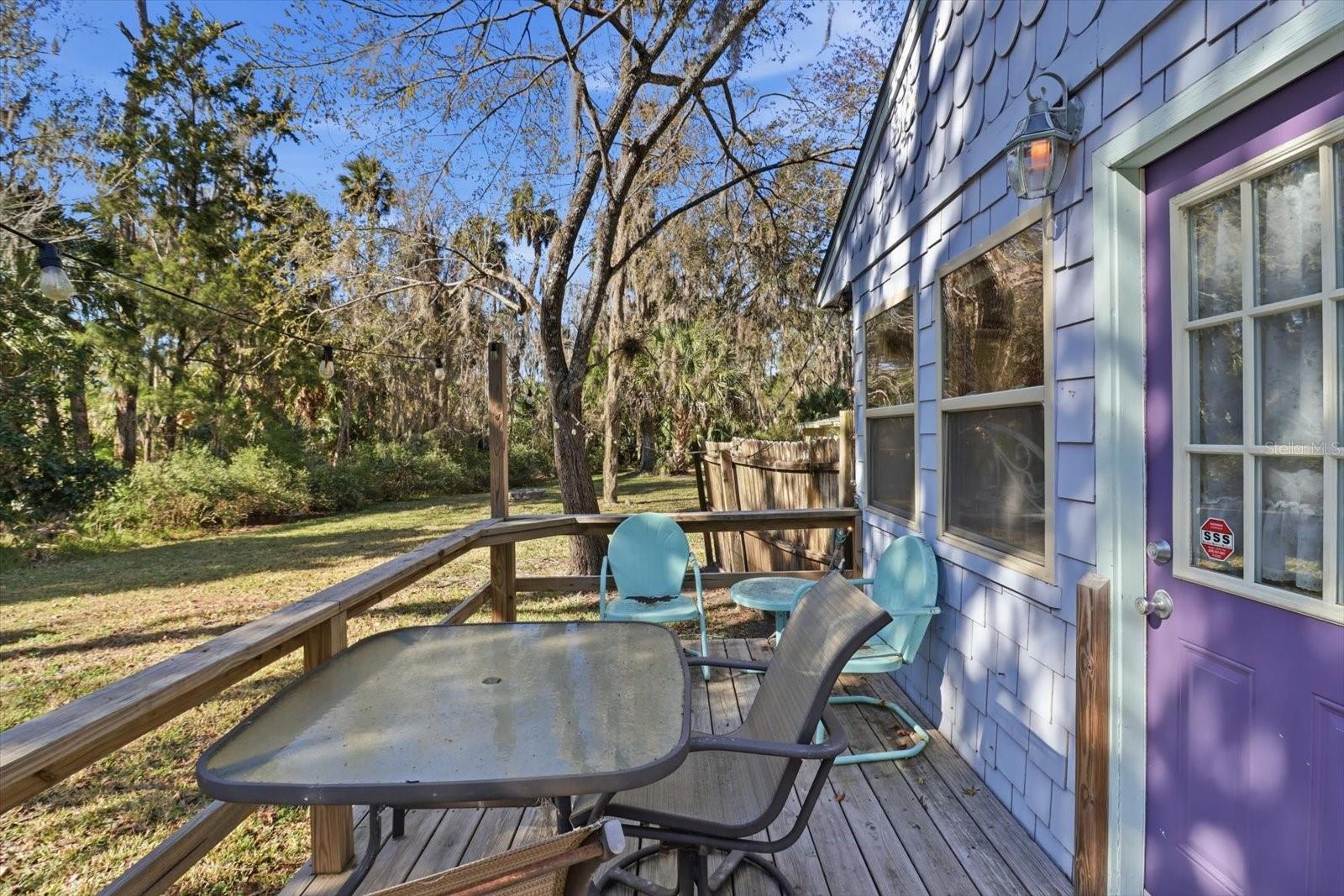 BLUE SPGS PARK HADLEYS HIDEAWAY HOMOSASSA - Residential