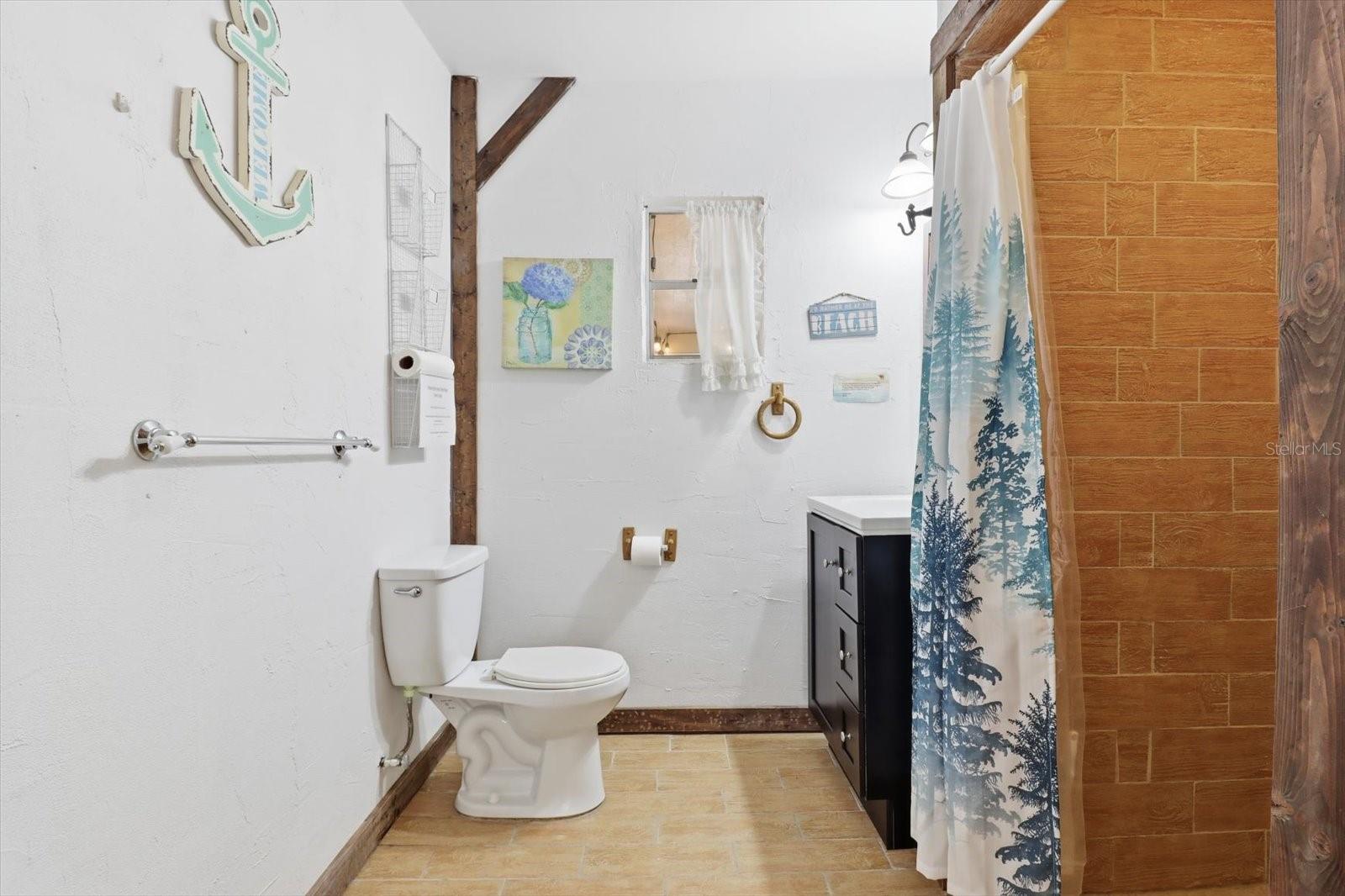 BLUE SPGS PARK HADLEYS HIDEAWAY HOMOSASSA - Residential