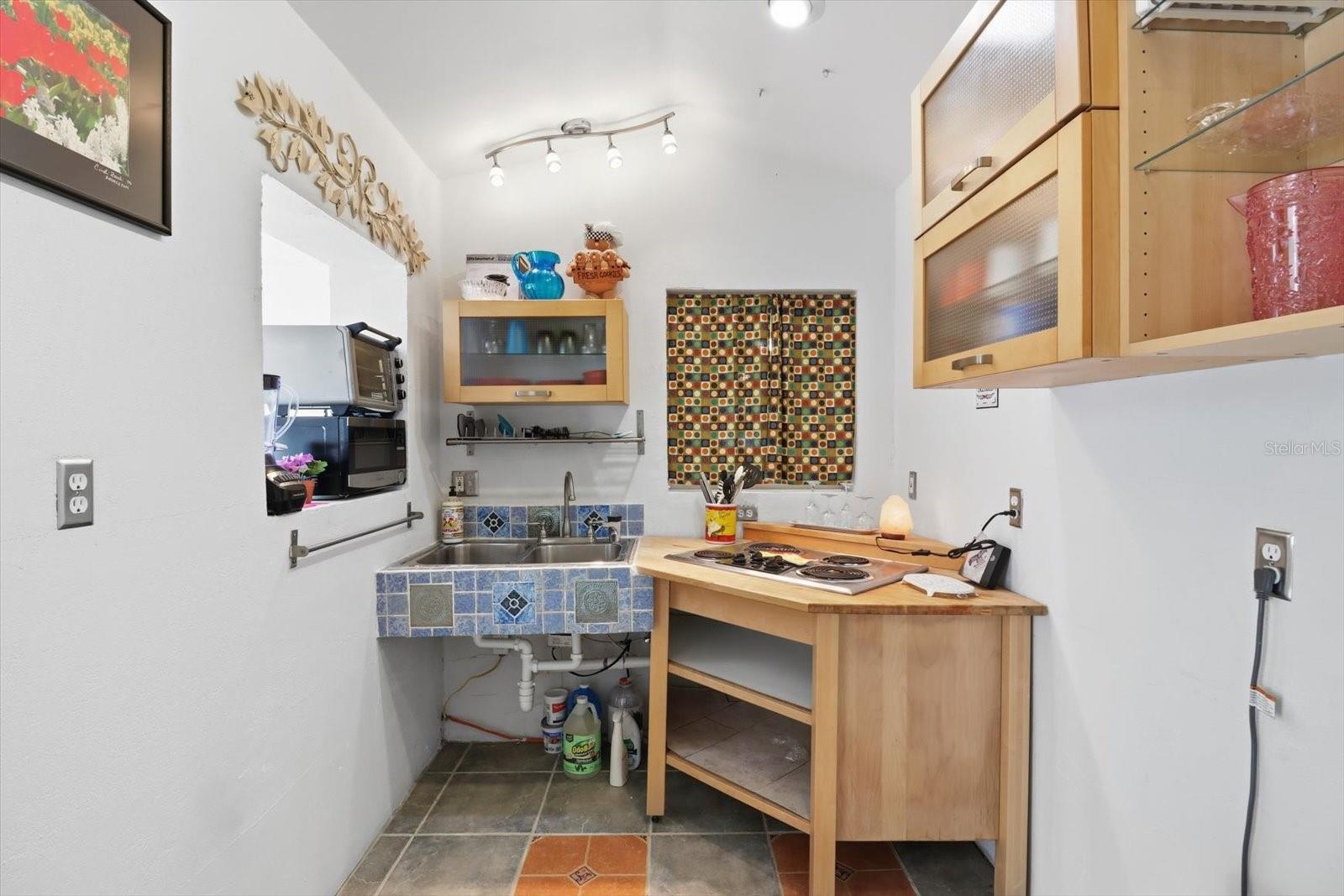 BLUE SPGS PARK HADLEYS HIDEAWAY HOMOSASSA - Residential