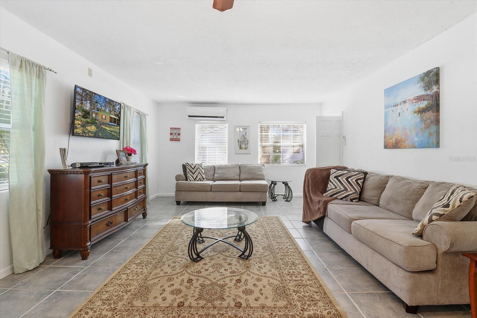 BLUE SPGS PARK HADLEYS HIDEAWAY HOMOSASSA - Residential