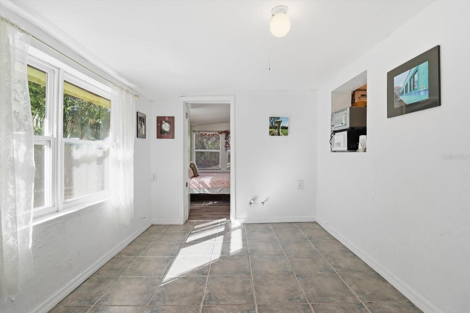 BLUE SPGS PARK HADLEYS HIDEAWAY HOMOSASSA - Residential