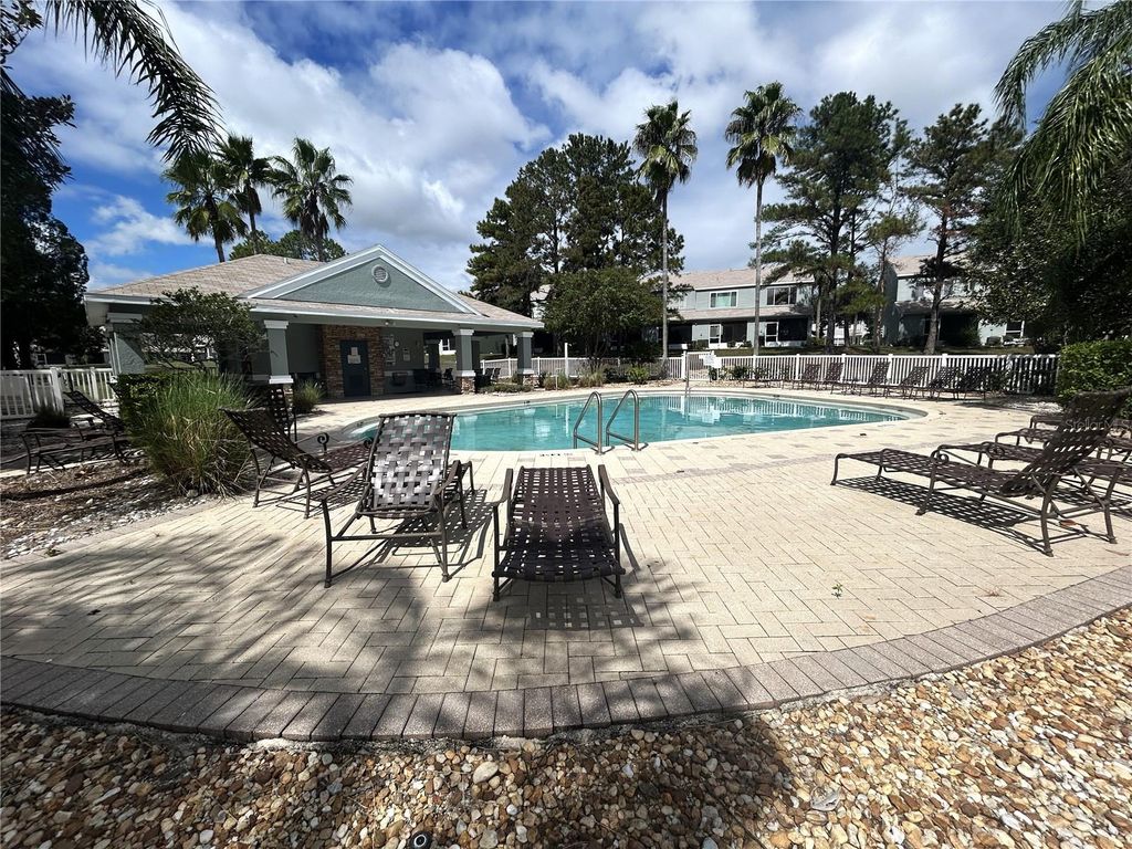 Photo of 2320 Lake Woodberry Circle, Brandon, FL 33510 (MLS # O6381366)