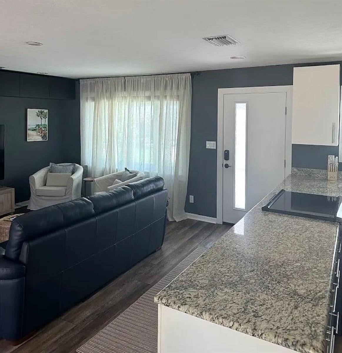 NORWOOD PARK - Residential