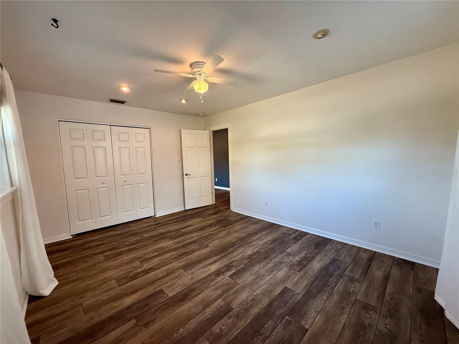 NORWOOD PARK - Residential