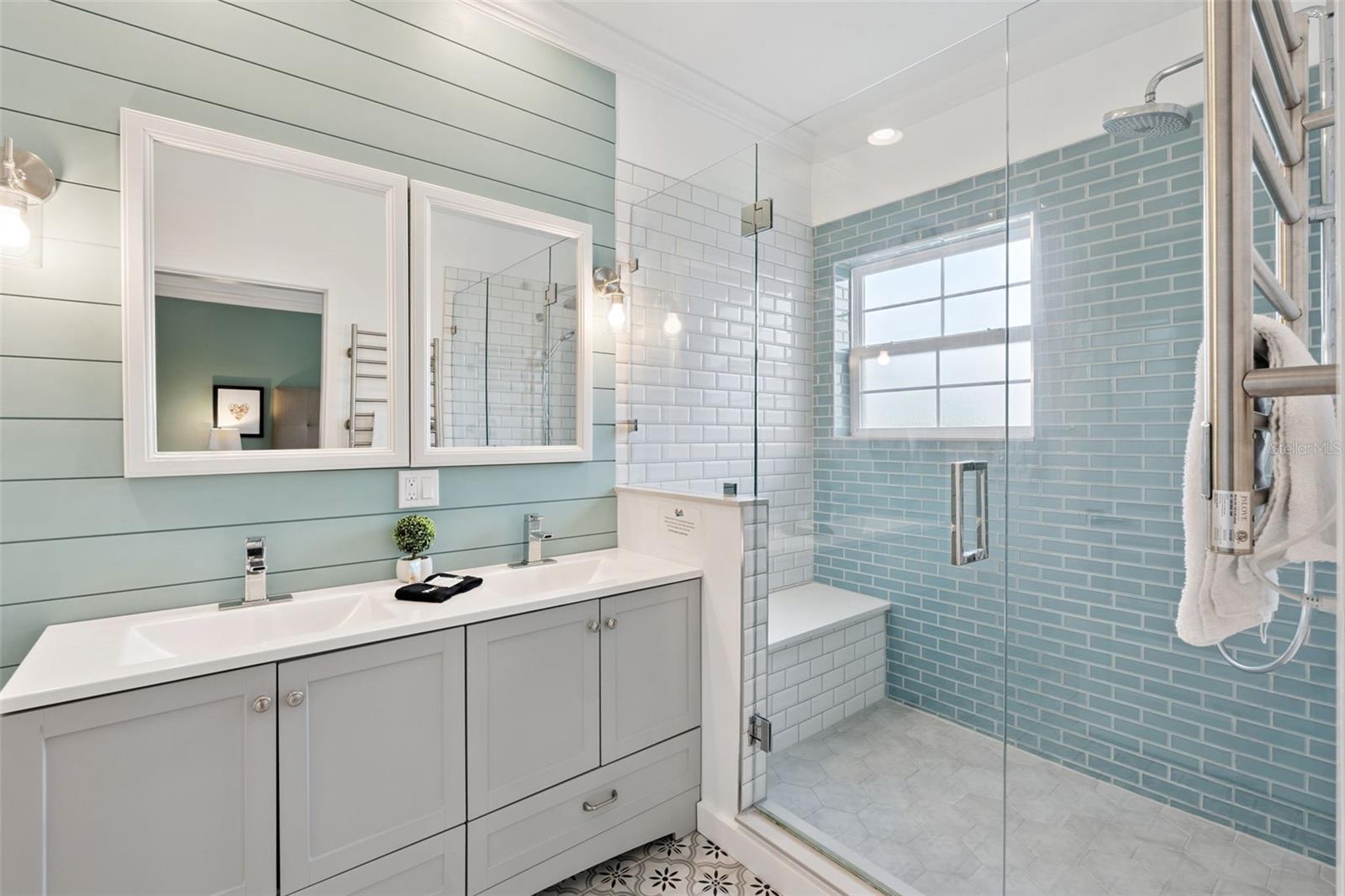 REGAL OAKS AT OLD TOWN - Residential