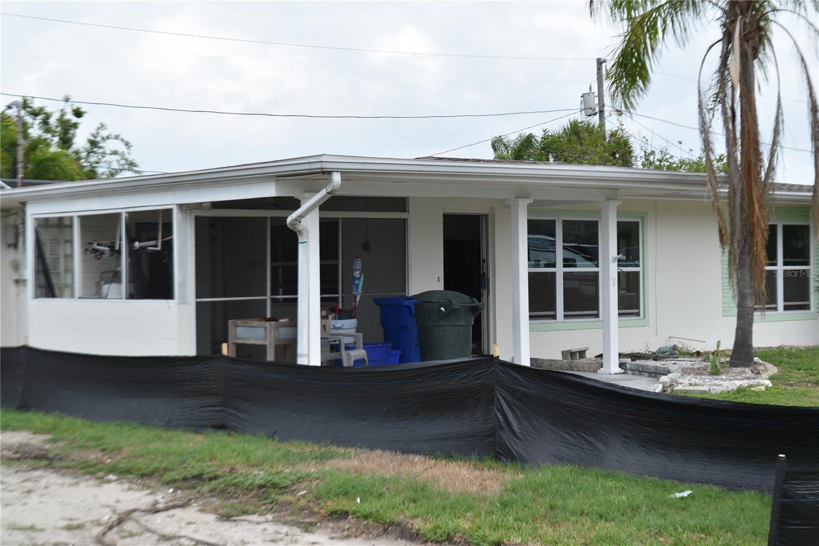 2470 DEL RIO WAY