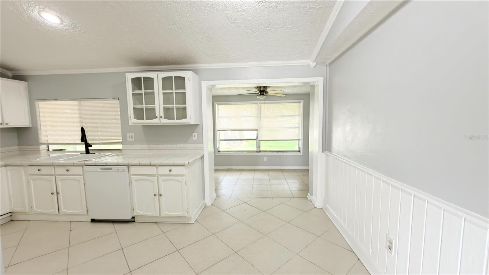 BEACON SQUARE - Residential