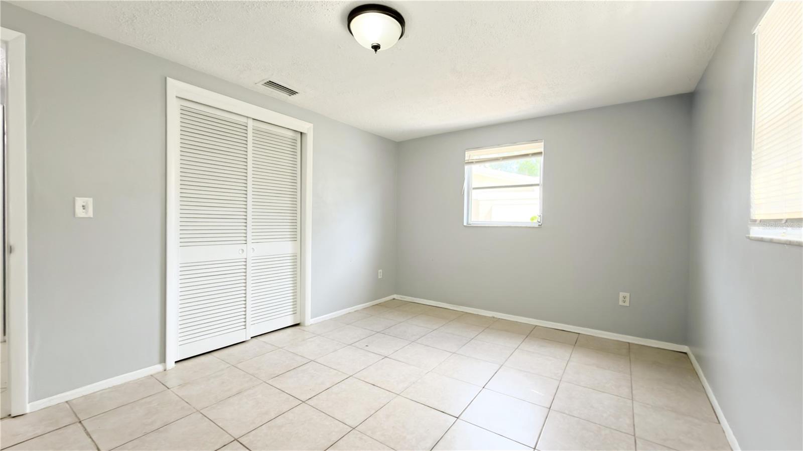 BEACON SQUARE - Residential