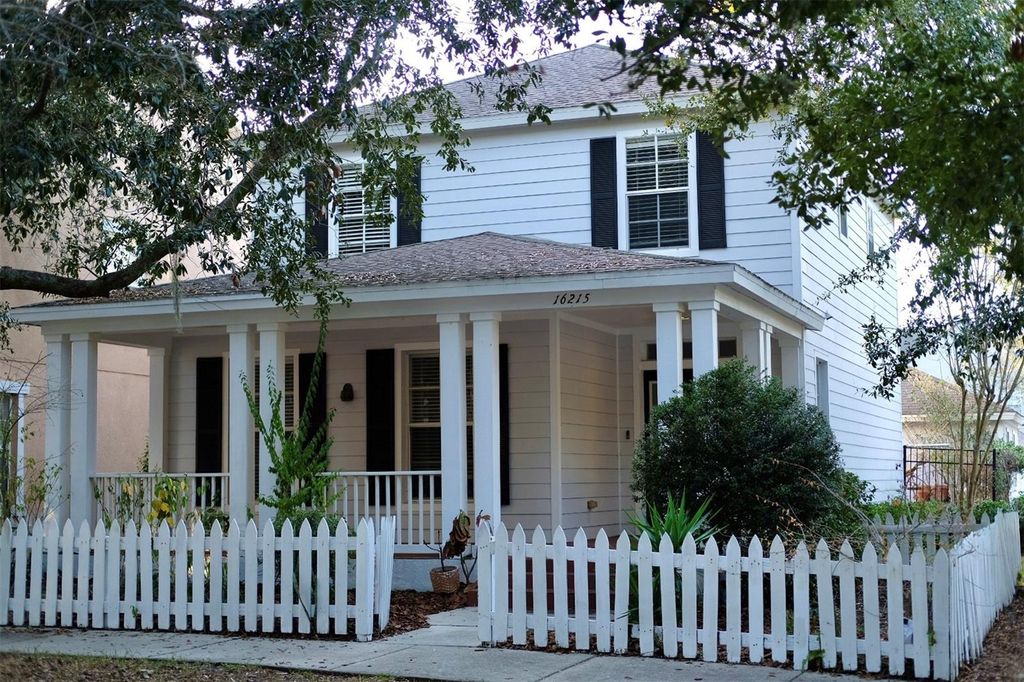 Photo of 16215 Bridgecrossing Drive, Lithia, FL 33547 (MLS # S5143975)