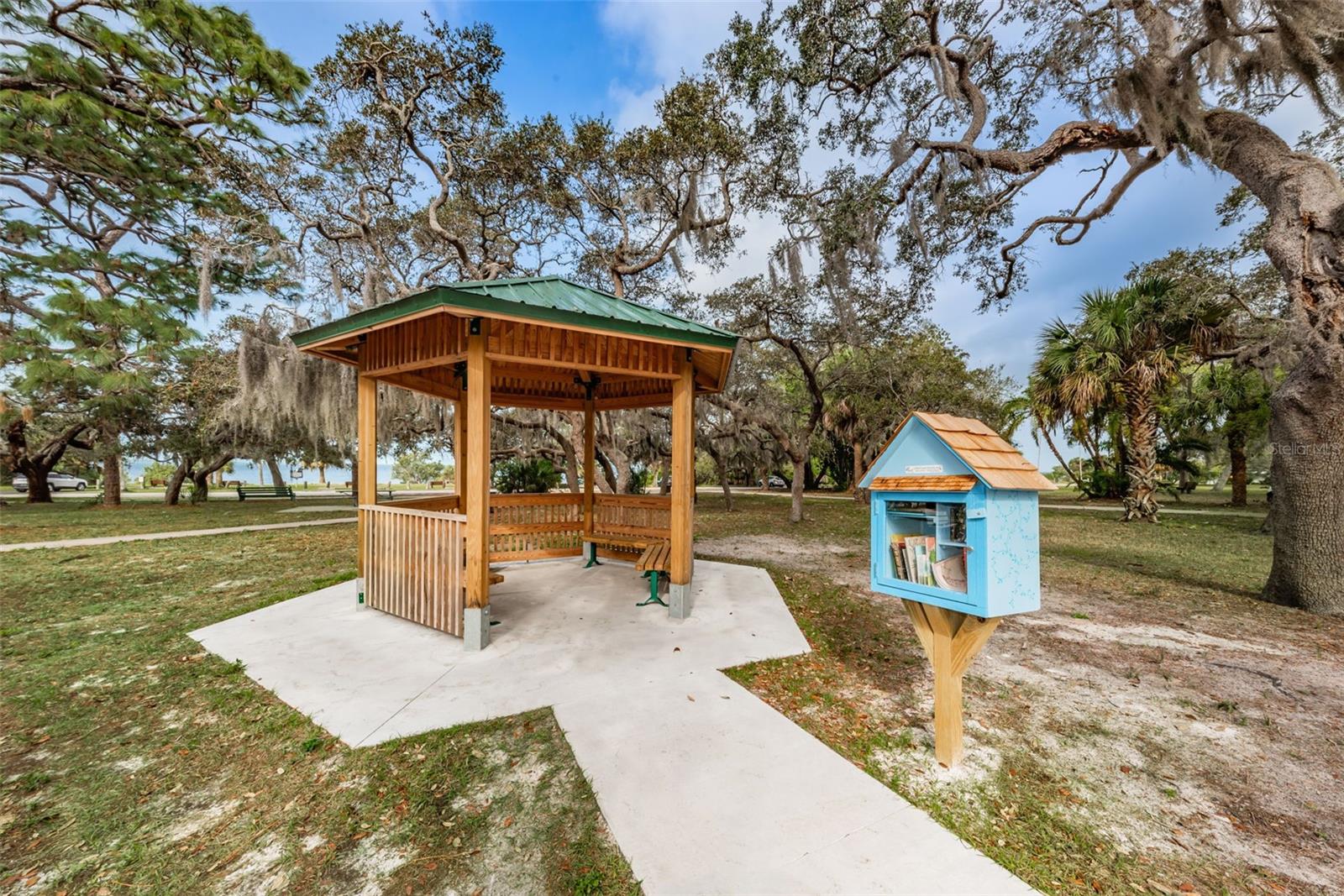 CRYSTAL BEACH REV - Land