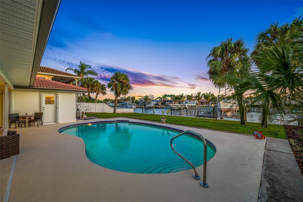 Photo of 4372 46th Avenue S, St Petersburg, FL 33711 (MLS # TB8470498)