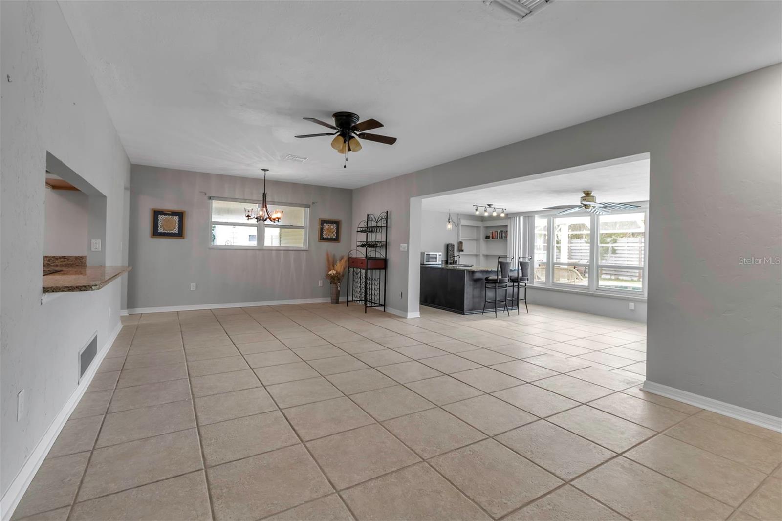 PINE SHORES ESTATES - Residential