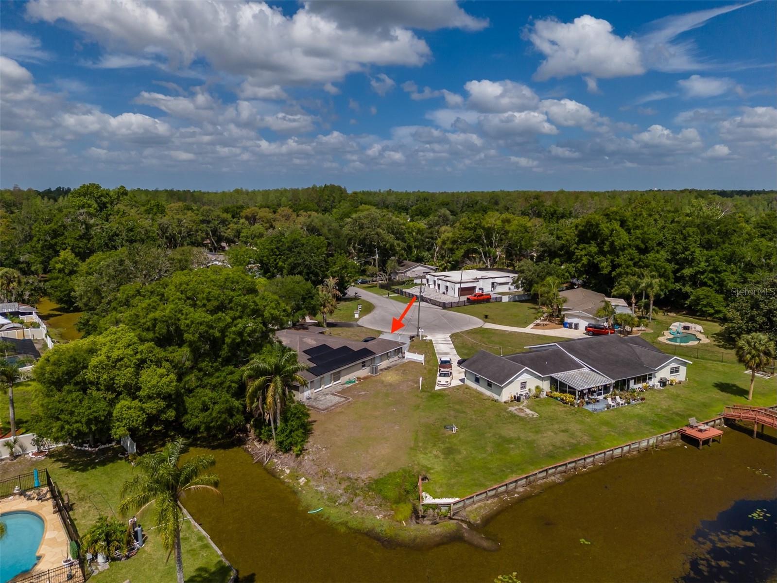 TRACERS LAKE KEEN ESTATES UNI - Residential