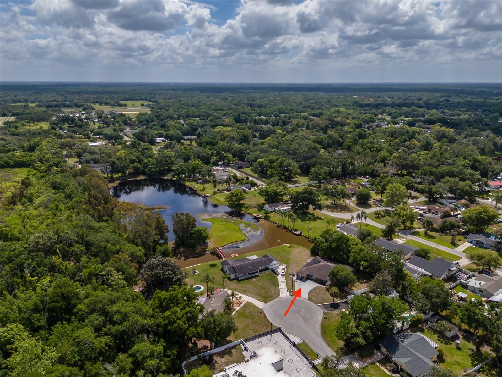 TRACERS LAKE KEEN ESTATES UNI - Residential