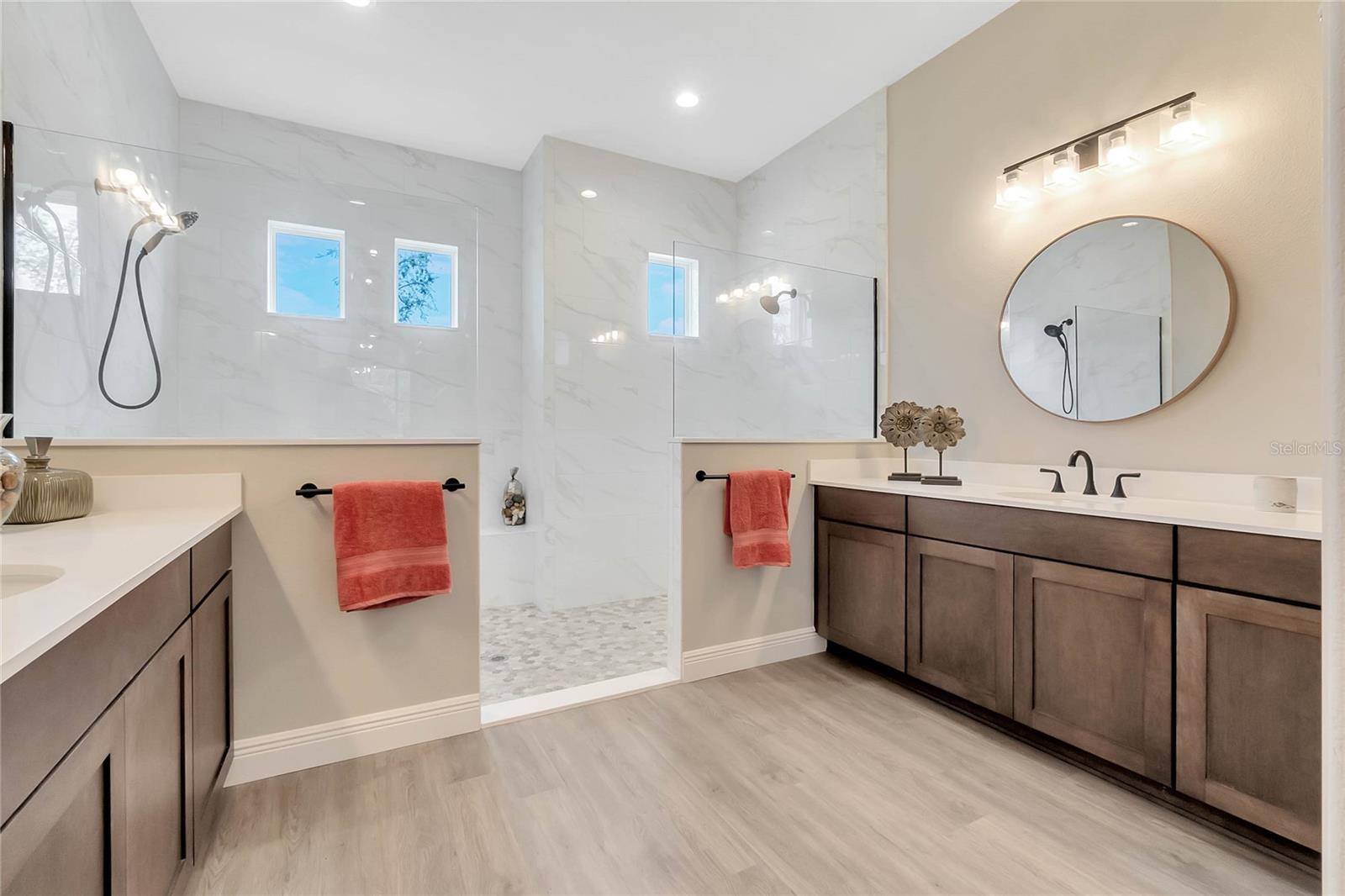 HARBOR HILLS - Residential