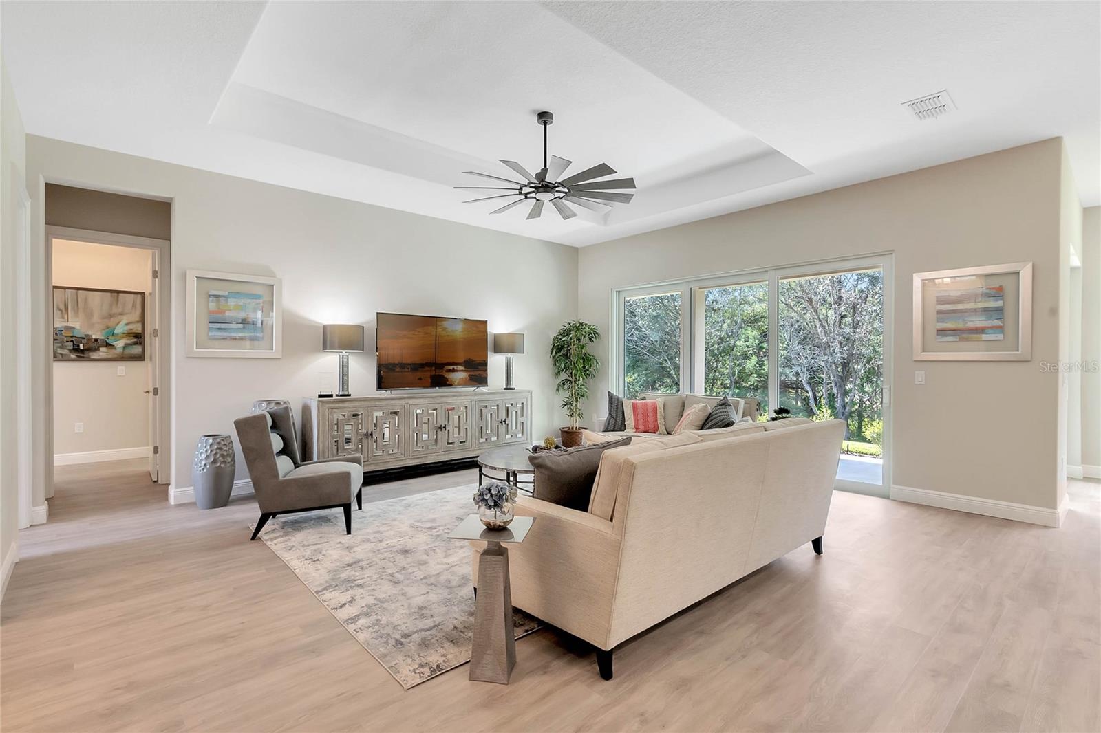 HARBOR HILLS - Residential