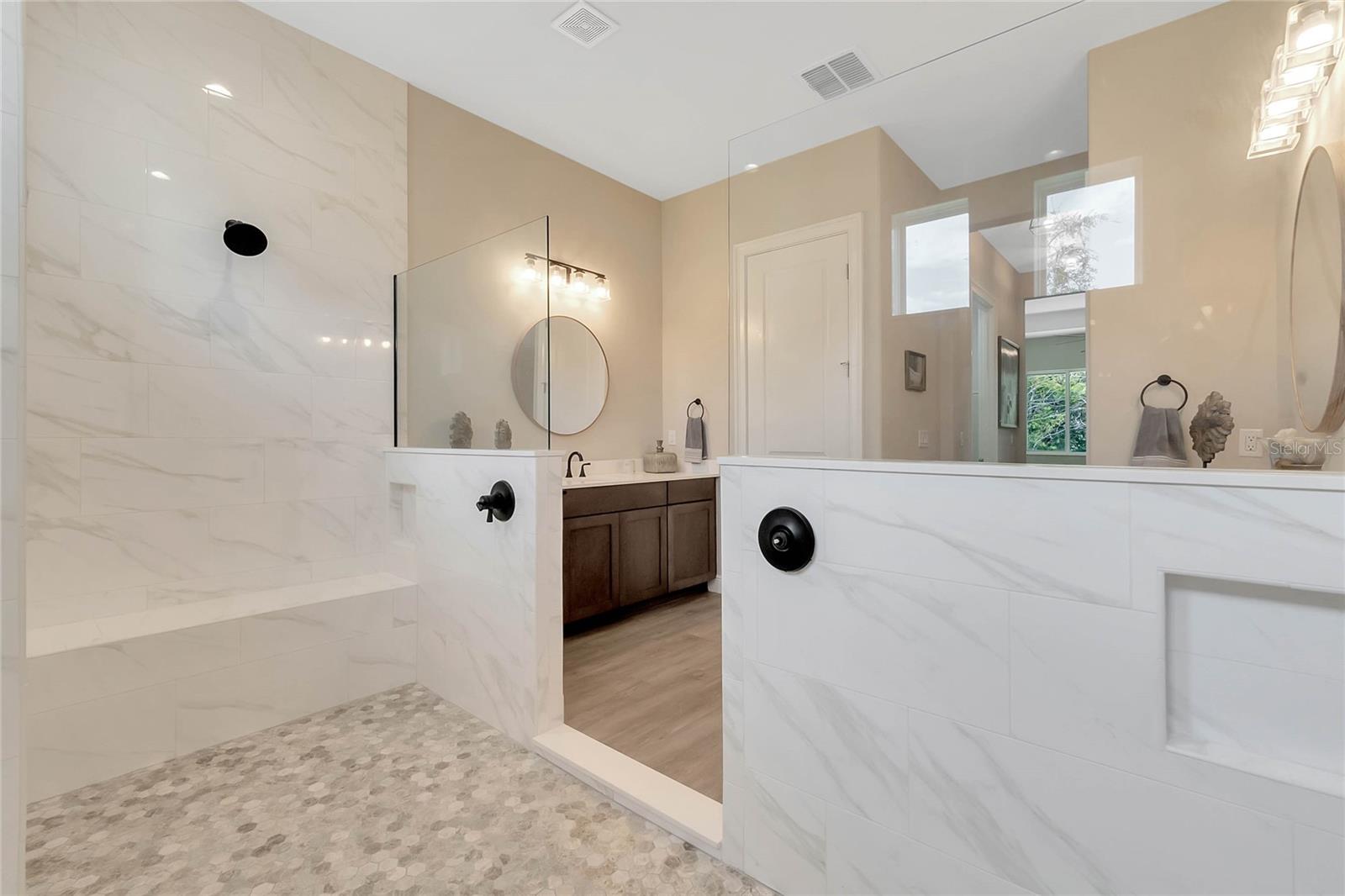 HARBOR HILLS - Residential