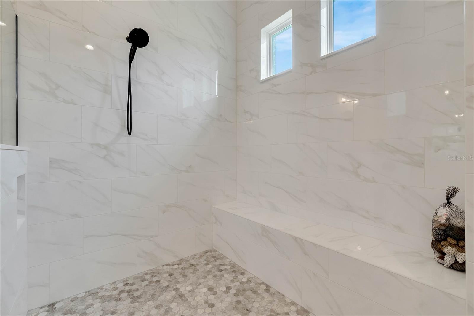 HARBOR HILLS - Residential