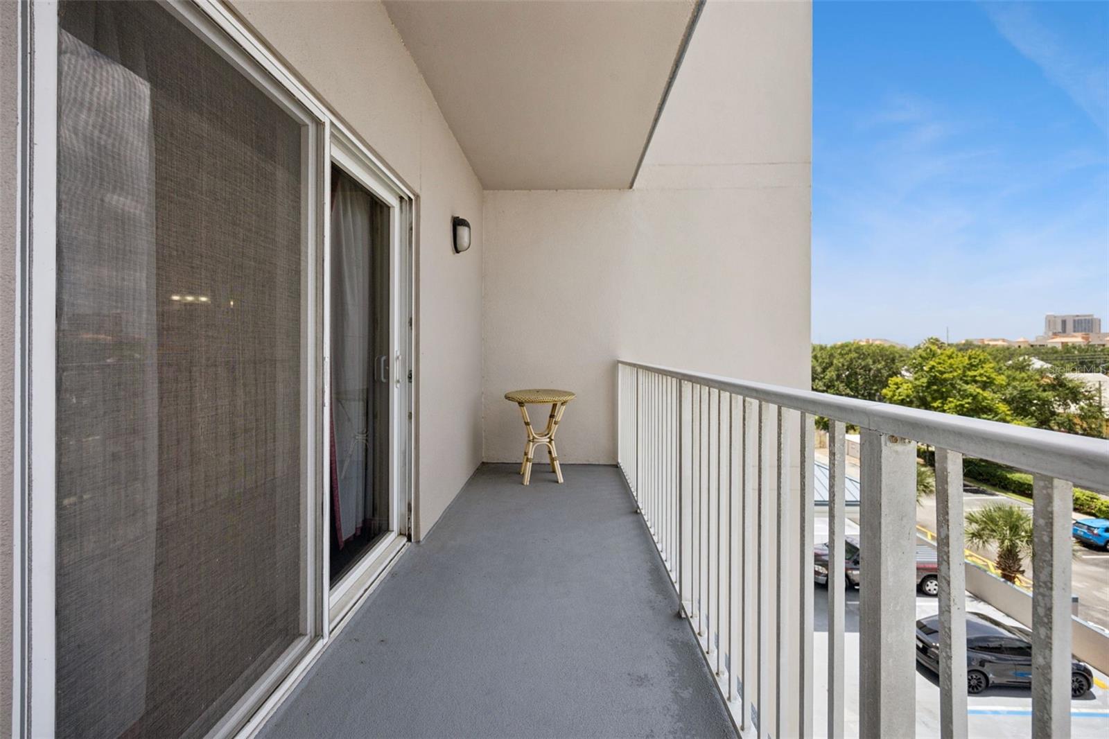 BLUE HERON BCH RESIDENCE TWR 02 CONDO - Residential